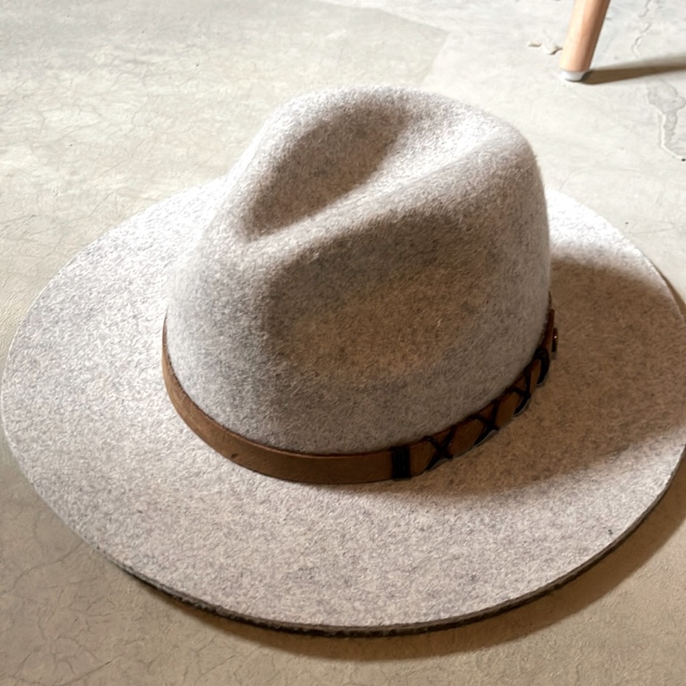 Gray wool hat.